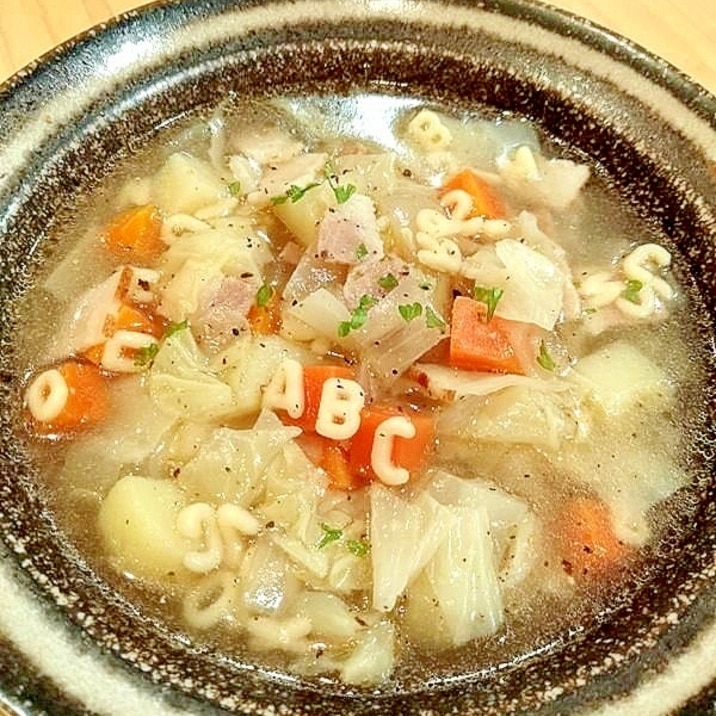 懐かしいかな?給食のABCマカロニスープ